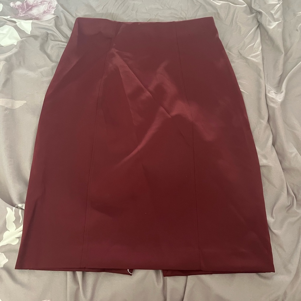 Burgundy pencil skirt